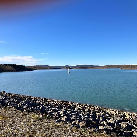 Maison Avec Vue Sur Le Lac De Montbel Buitenkant foto
