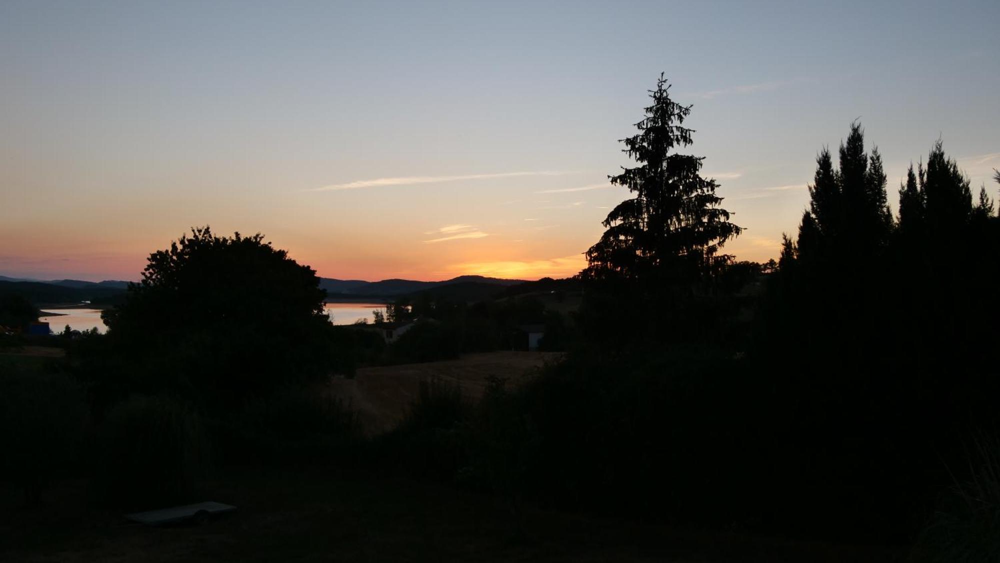 Maison Avec Vue Sur Le Lac De Montbel Buitenkant foto